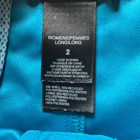 **SOLD** 💪🏽 Women’s The North Face Swim Trunks - Picture 4 of 4